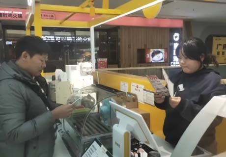 選擇好品牌，輕松開門店丨眾投盟國際連鎖加盟展-新鄉(xiāng)地推式宣傳