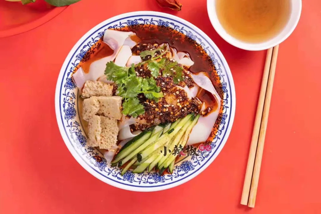 選擇好品牌，輕松開門店丨小辣椒卷涼皮入駐ZFE2021鄭州連鎖加盟展會(圖3)